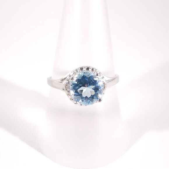 Sky Blue Topaz 2 Carats Ring Size 8 - Picture 3 of 11